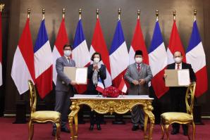 Signature entre Naval Group et PT PAL en Indonésie